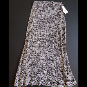 Reformation midi high rise daisy skirt. Tags